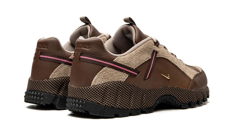 Air Humara LX Jacquemus Brown - Image 3