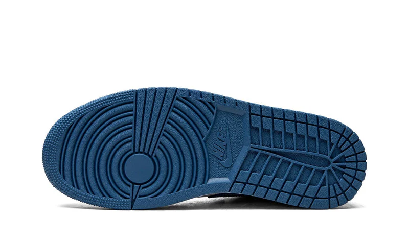 Air Jordan 1 Low Dark Marina Blue - Image 4