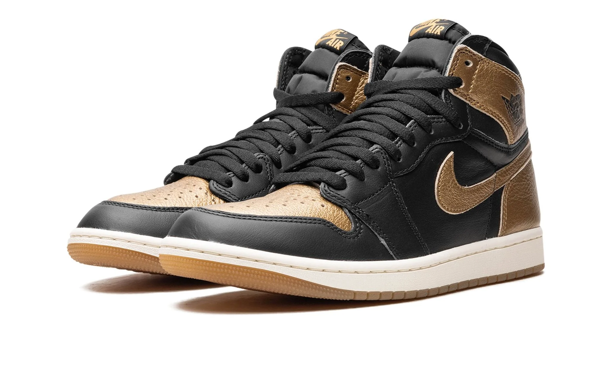 Air Jordan 1 Retro High OG Black Metallic Gold - Image 2