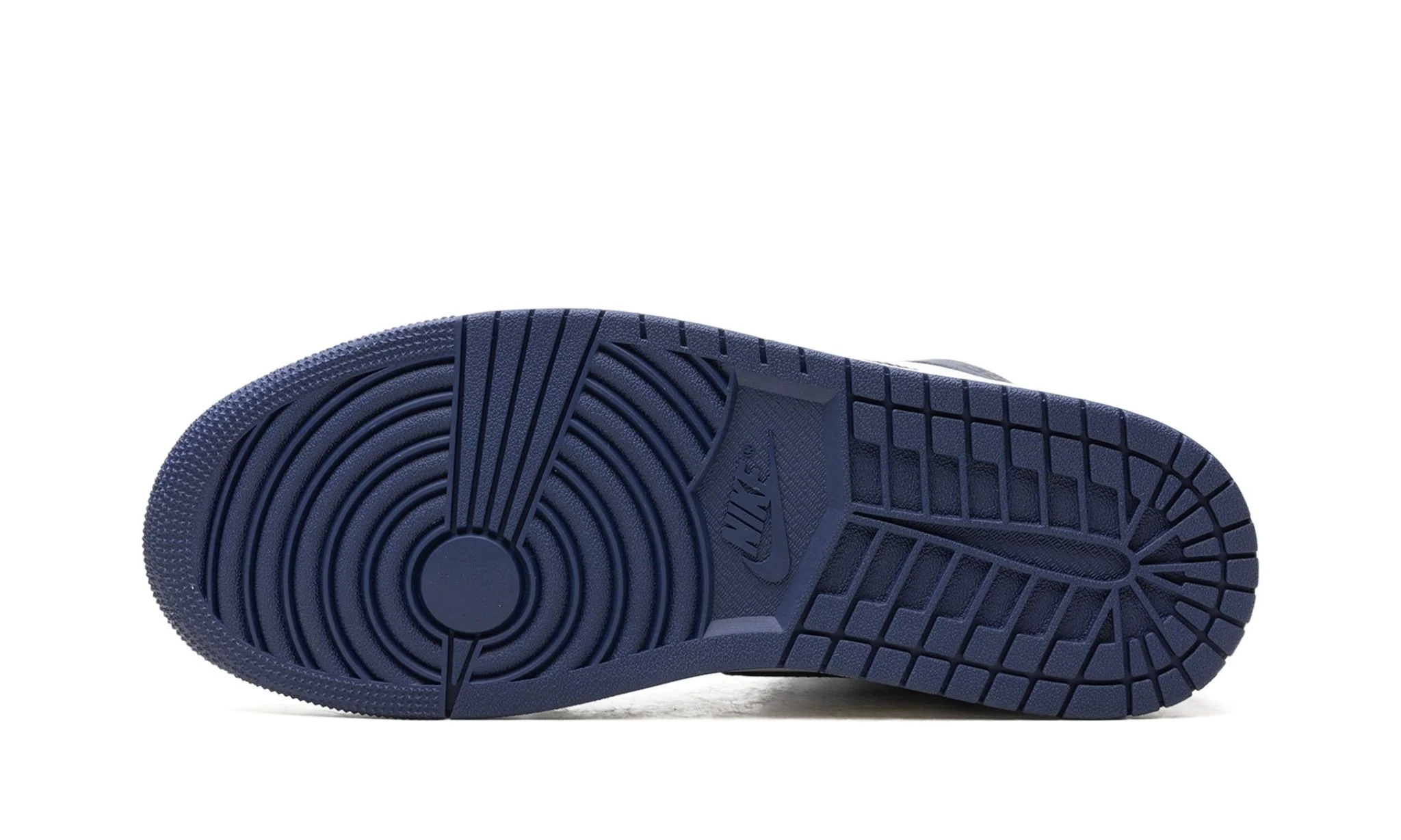Air Jordan 1 Retro High OG Midnight Navy - Image 4