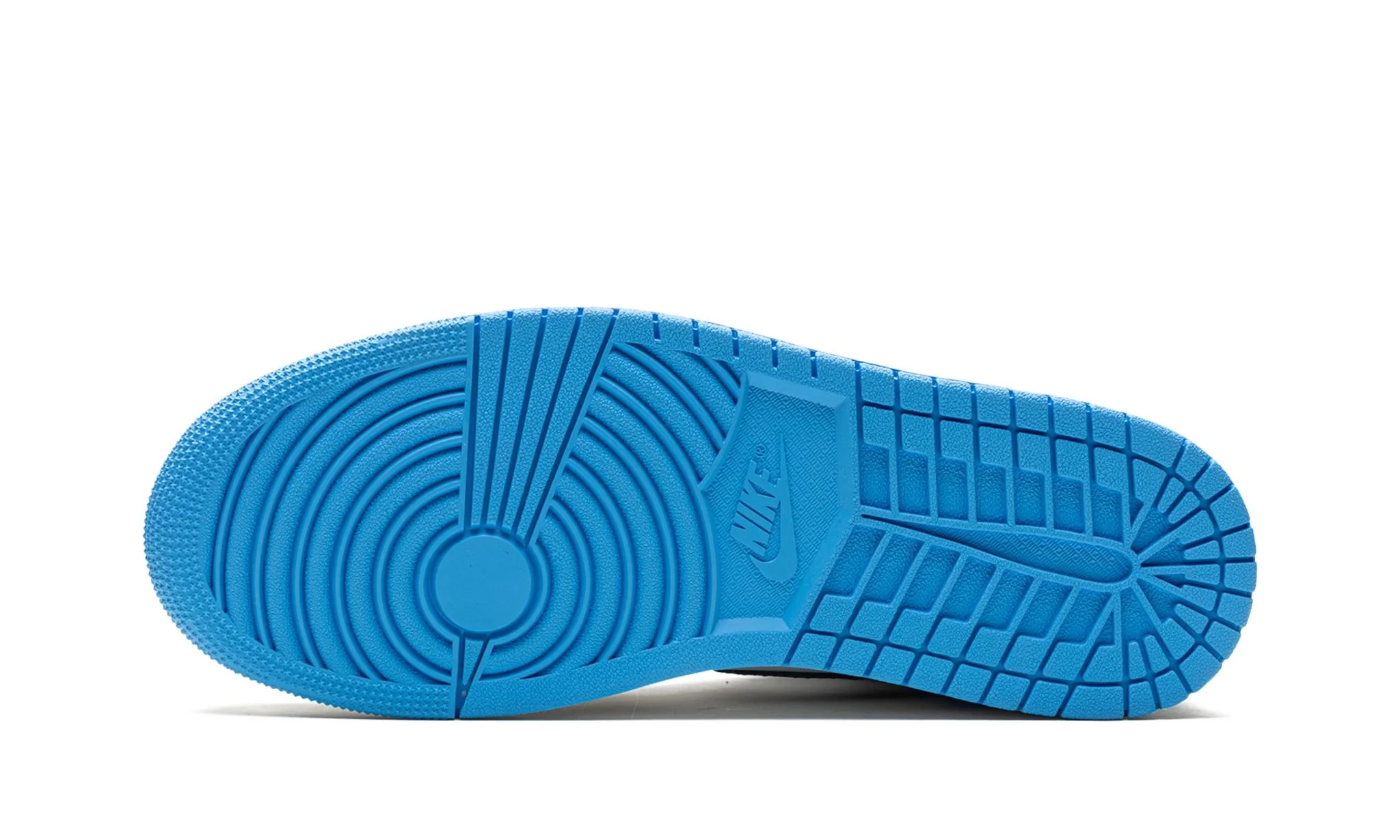 Air Jordan 1 Retro High OG UNC Toe (2023) - Image 4