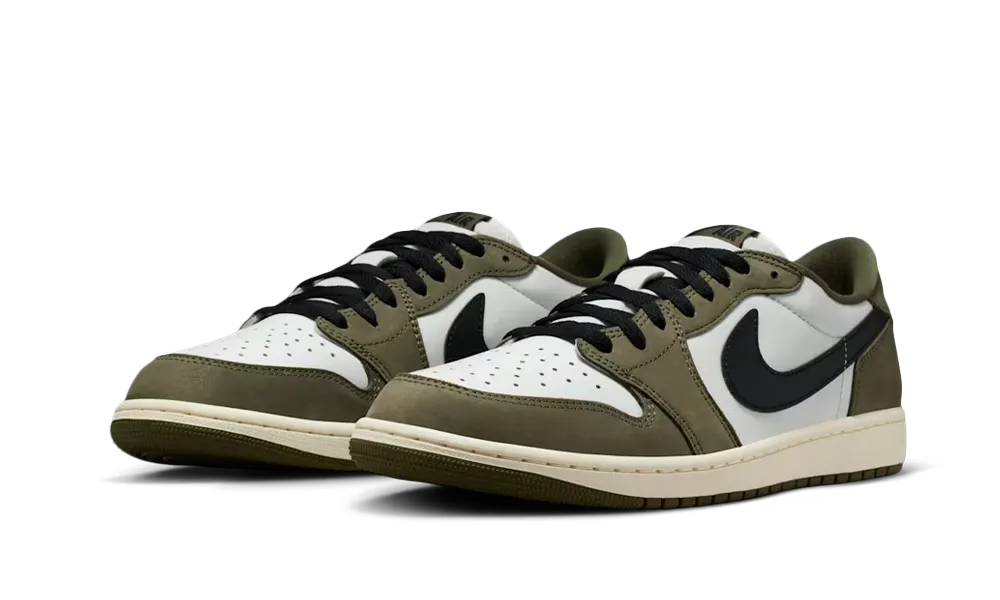 Air Jordan 1 Retro Low OG Medium Olive - Image 2