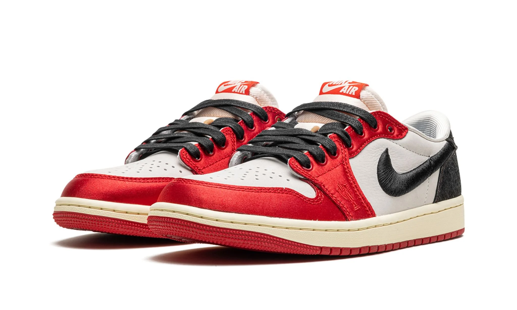 Air Jordan 1 Retro Low OG Trophy Room Away - Image 2