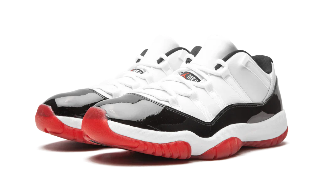 Air Jordan 11 Retro Low Concord Bred - Image 2