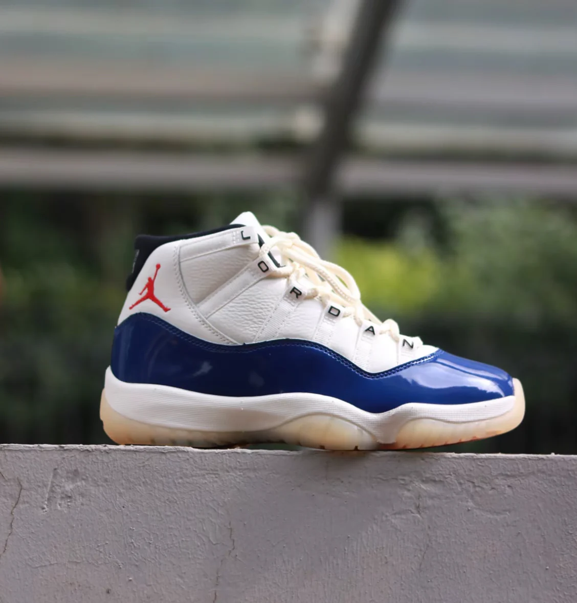 Air Jordan 11 Retro Rare Air - Image 5
