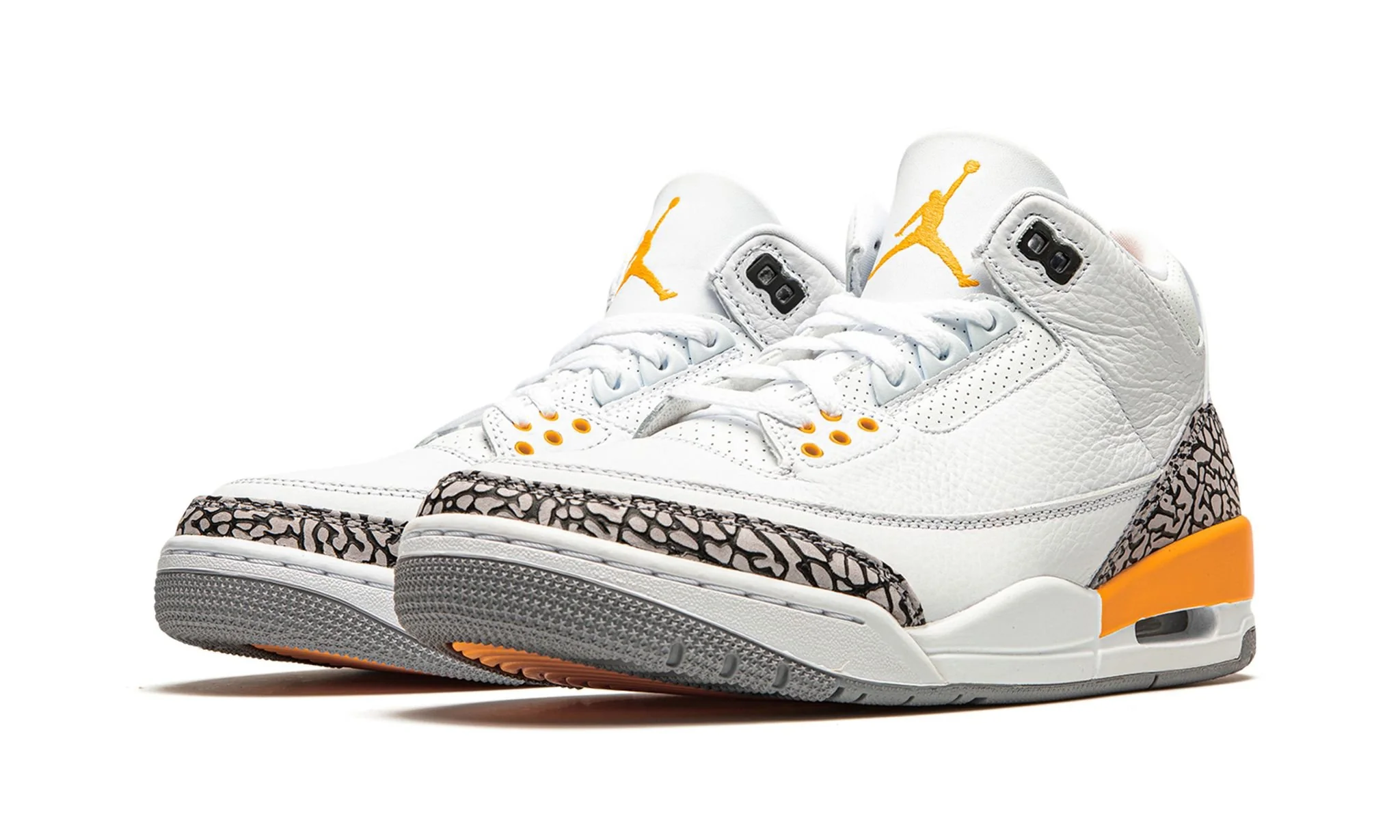 Air Jordan 3 Retro Laser Orange (Women's) - Image 2