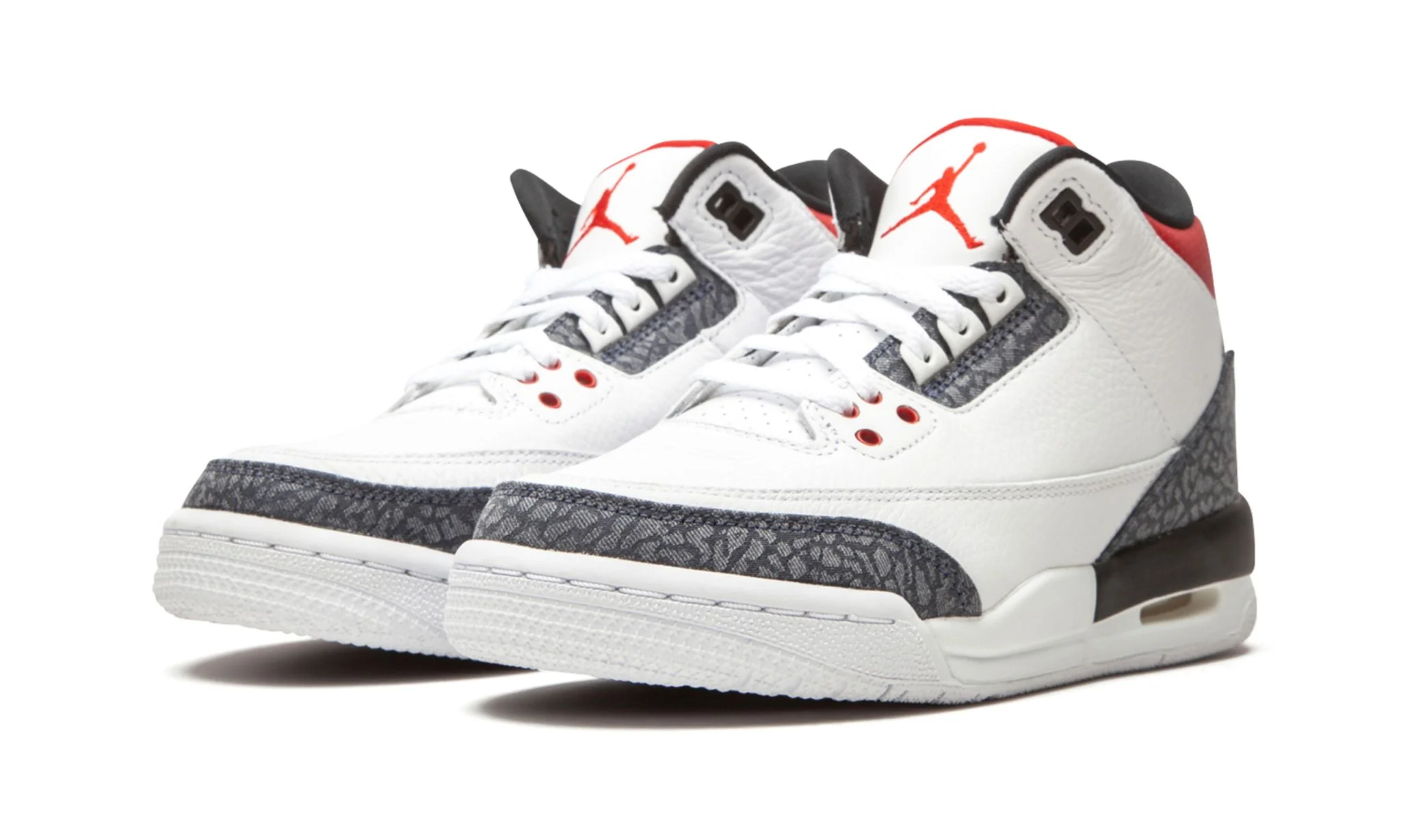 Air Jordan 3 Retro SE Fire Red Denim (2020) - Image 2