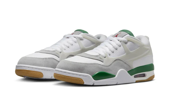 Air Jordan 4 RM Pine Green - Image 2