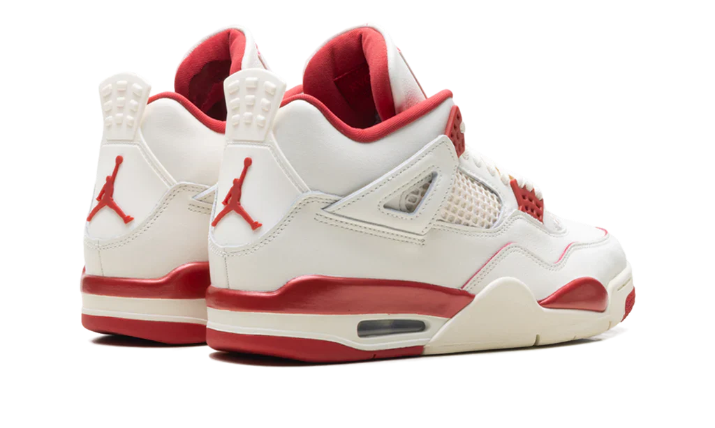 Air Jordan 4 Retro Valentine's Day Sierra Red - Image 3