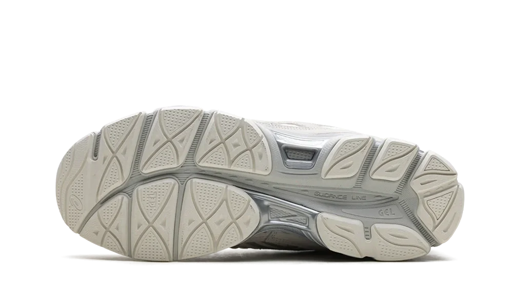 ASICS Gel-NYC Grey Cream - Image 4