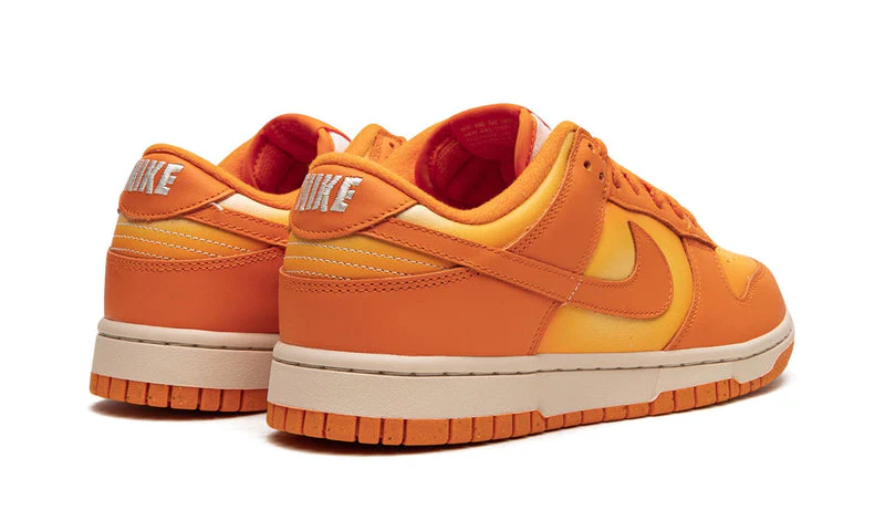Dunk Low Magma Orange - Image 3