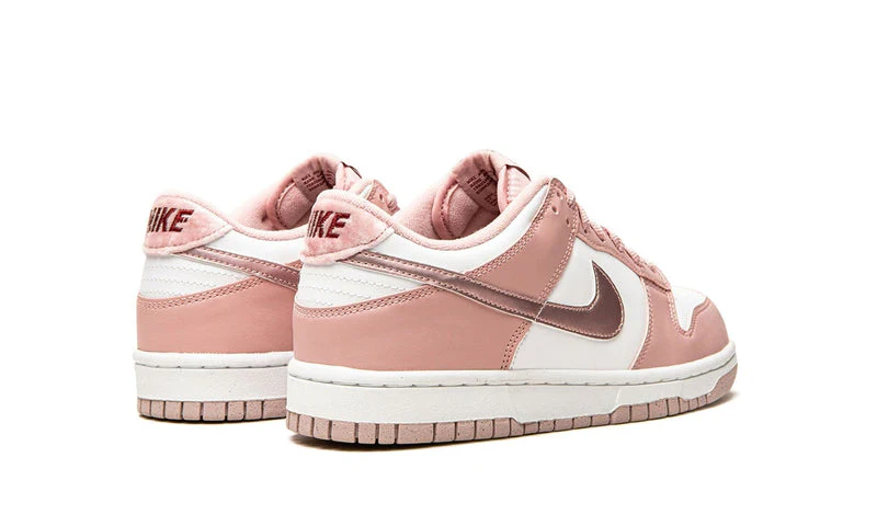 Dunk Low Pink Velvet (GS) - Image 3