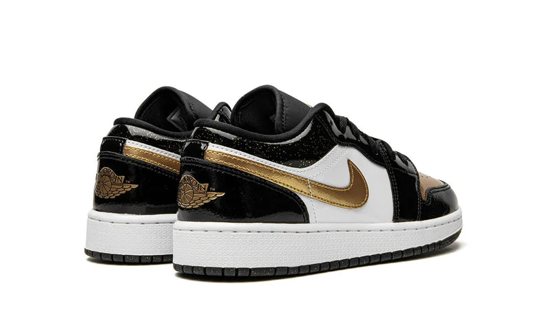 Air Jordan 1 Low SE Gold Toe (GS) - Image 3