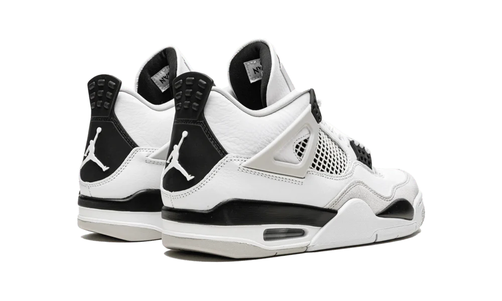 Air Jordan 4 Retro Military Black - Image 3