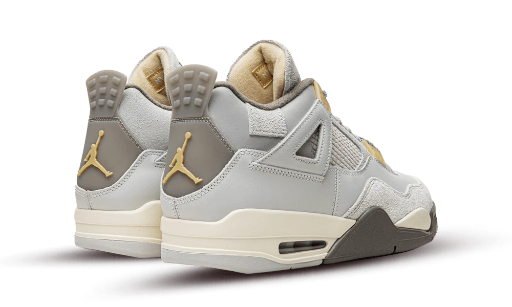 Air Jordan 4 Retro SE Craft Photon Dust - Image 3