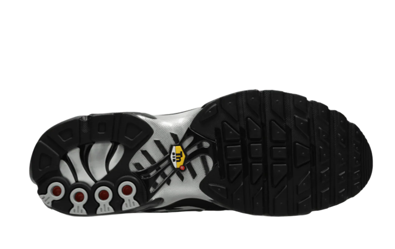Nike Air Max Plus Premium Black Reflective Silver - Image 4