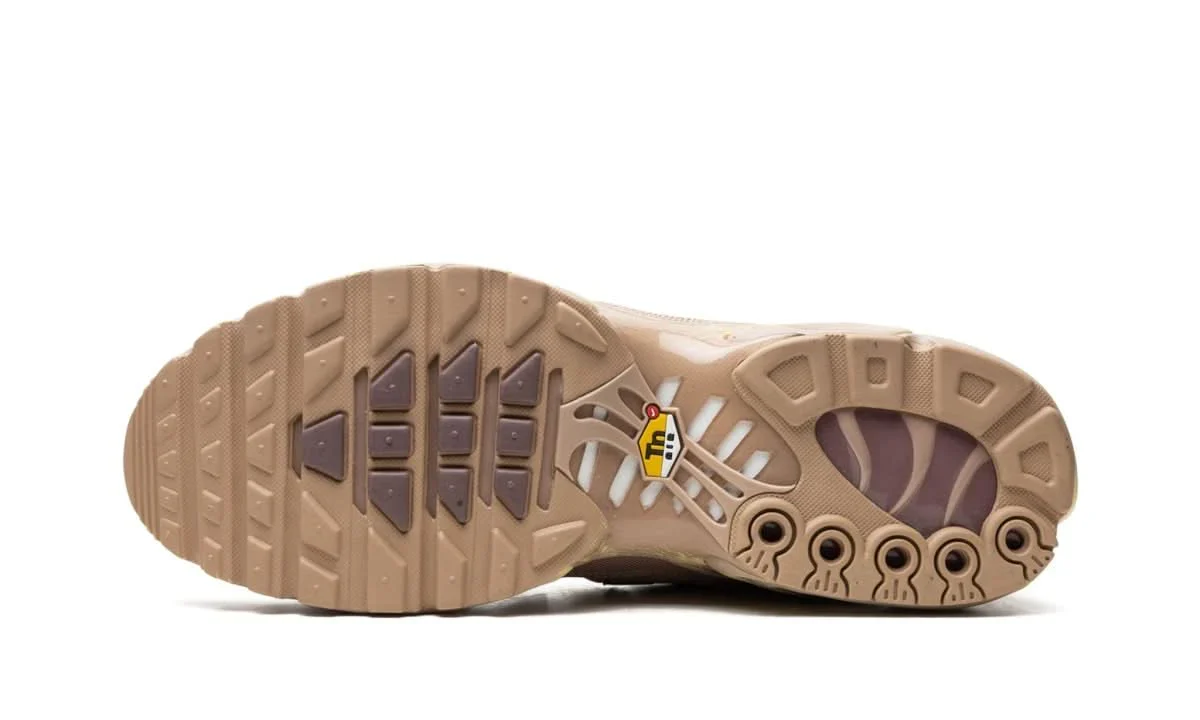 Nike Air Max Plus Sesame - Image 4