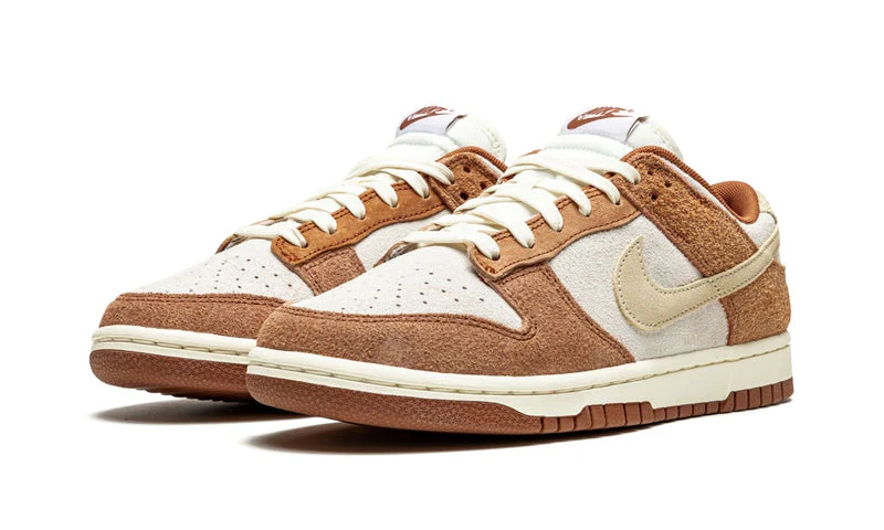 Nike Dunk Low Medium Curry - Image 2