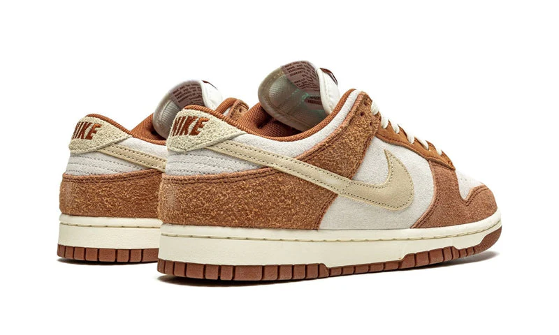 Nike Dunk Low Medium Curry - Image 3