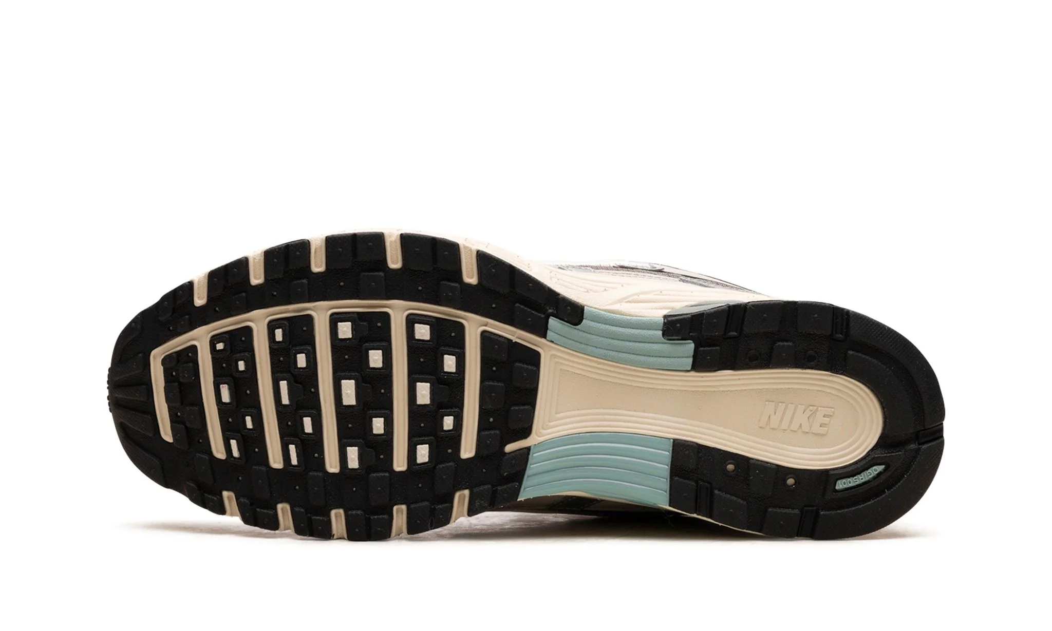 Nike P-6000 Flat Pewter - Image 4
