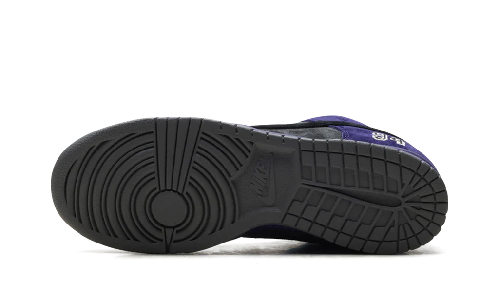 Nike SB Dunk Low Supreme 94 Ink - Image 4