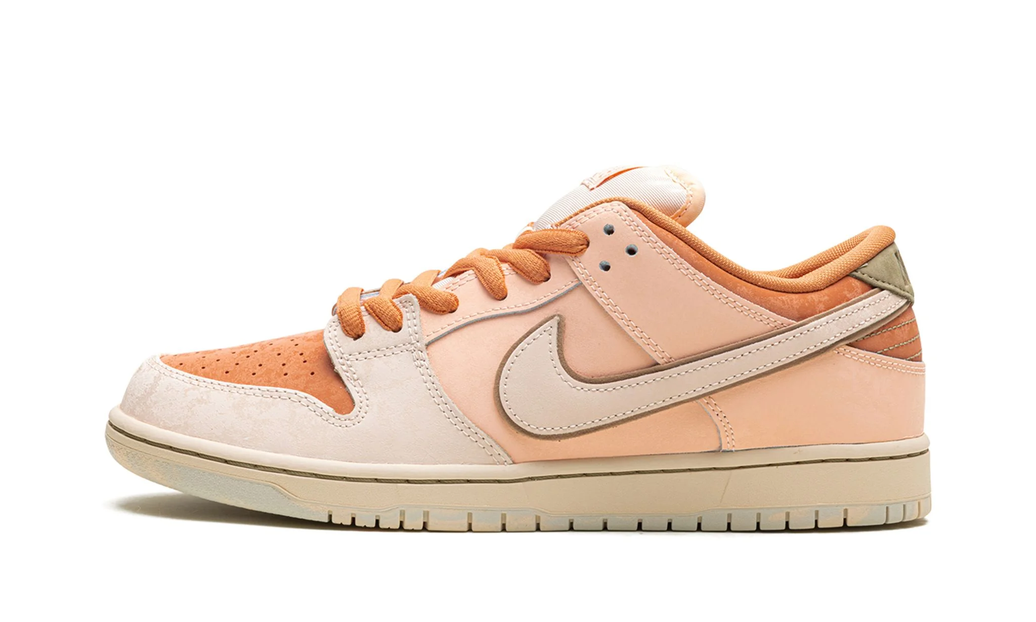 Nike SB Dunk Low Trocadéro Gardens