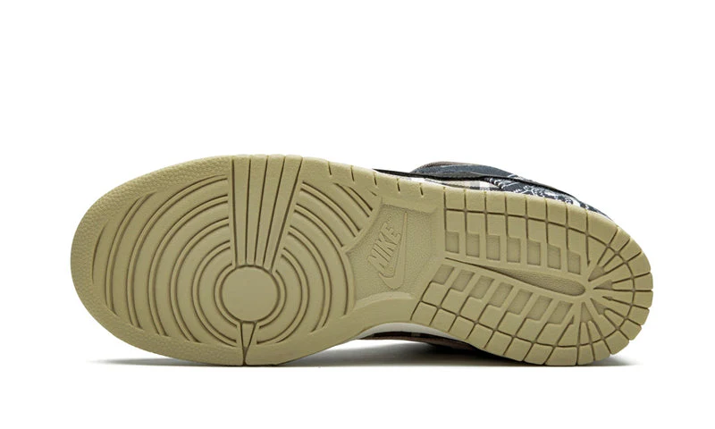 Nike SB Dunk Low Travis Scott - Image 3