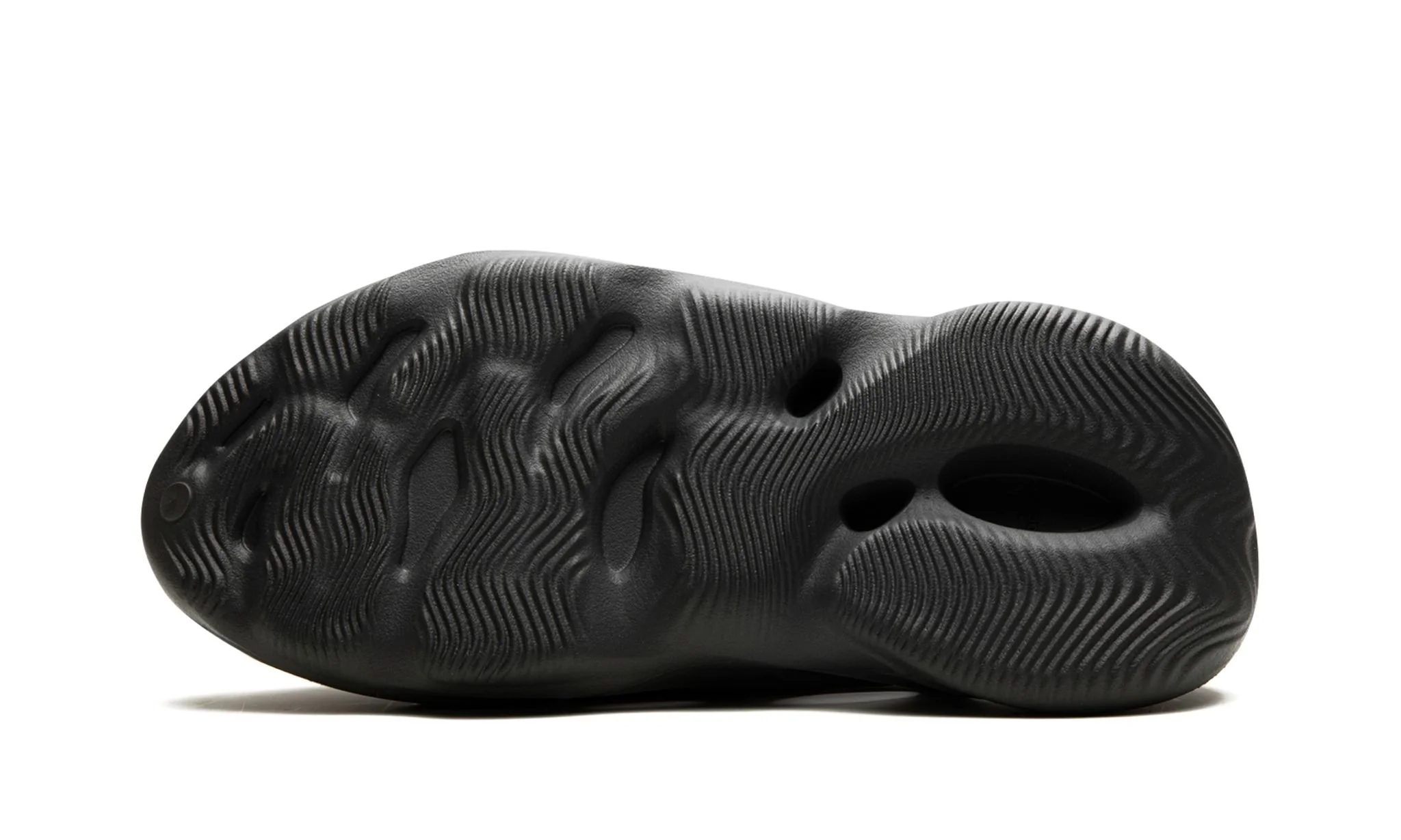 Adidas Yeezy Foam RNNR Carbon - Image 4