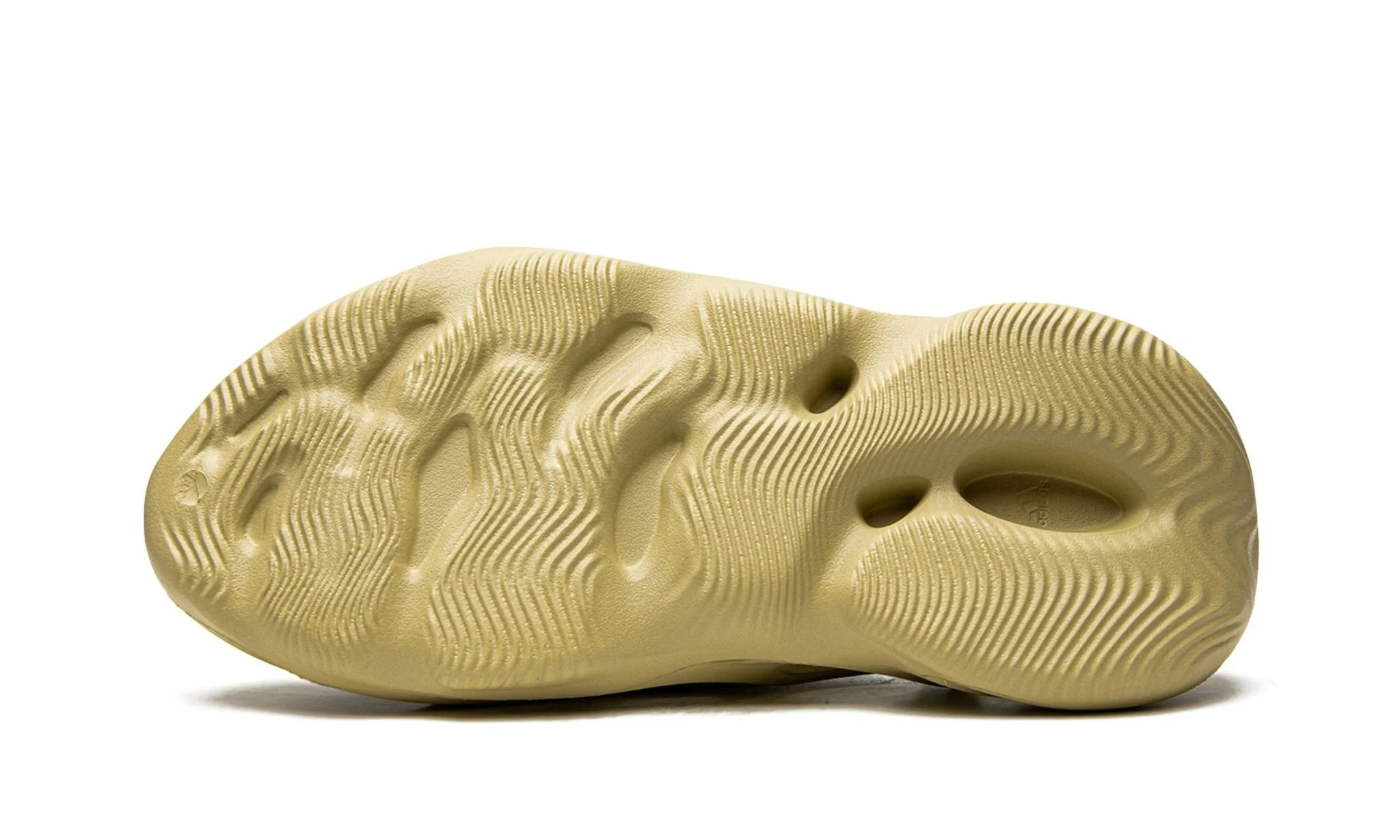 Yeezy Foam RNNR Sulfur - Image 3